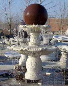 成都特色雕塑藝術 金屬、砂巖、瑪雅石與噴泉的完美融合